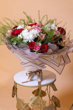 Round Bouquet Love